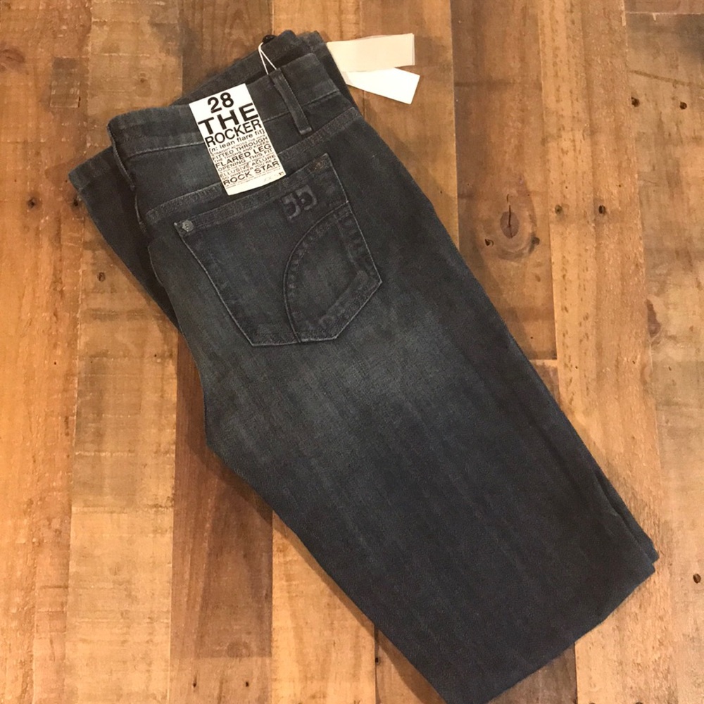 Joe’s Jeans “The Rocker” Size 28